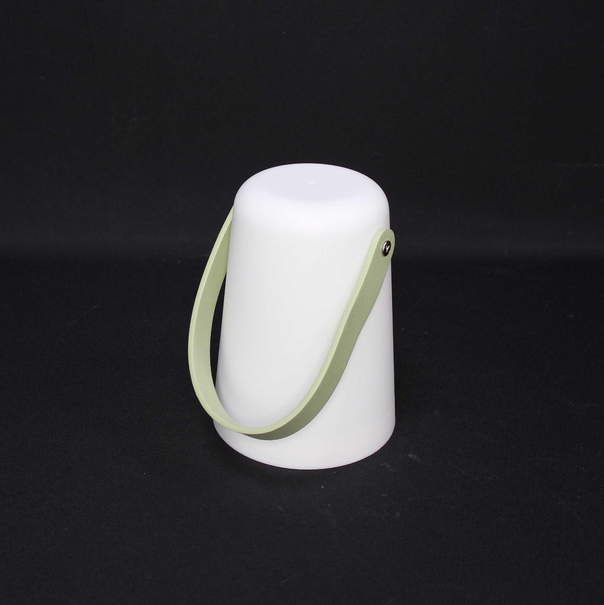 LED-Lampe "Green Handle" im Frank Flechtwaren Online Shop für Gartenbeleuchtung kaufen LED-Lampe "Green Handle" im Frank Flechtwaren Online Shop für Gartenbeleuchtung kaufen