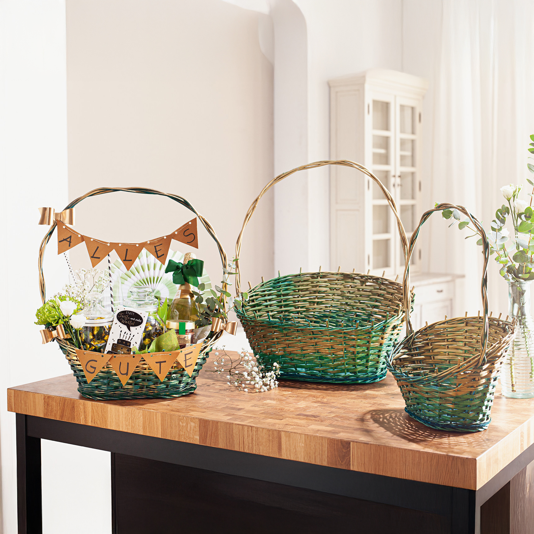 Präsentkorb "Grün/Gold"  im Frank Flechtwaren Online Shop kaufen